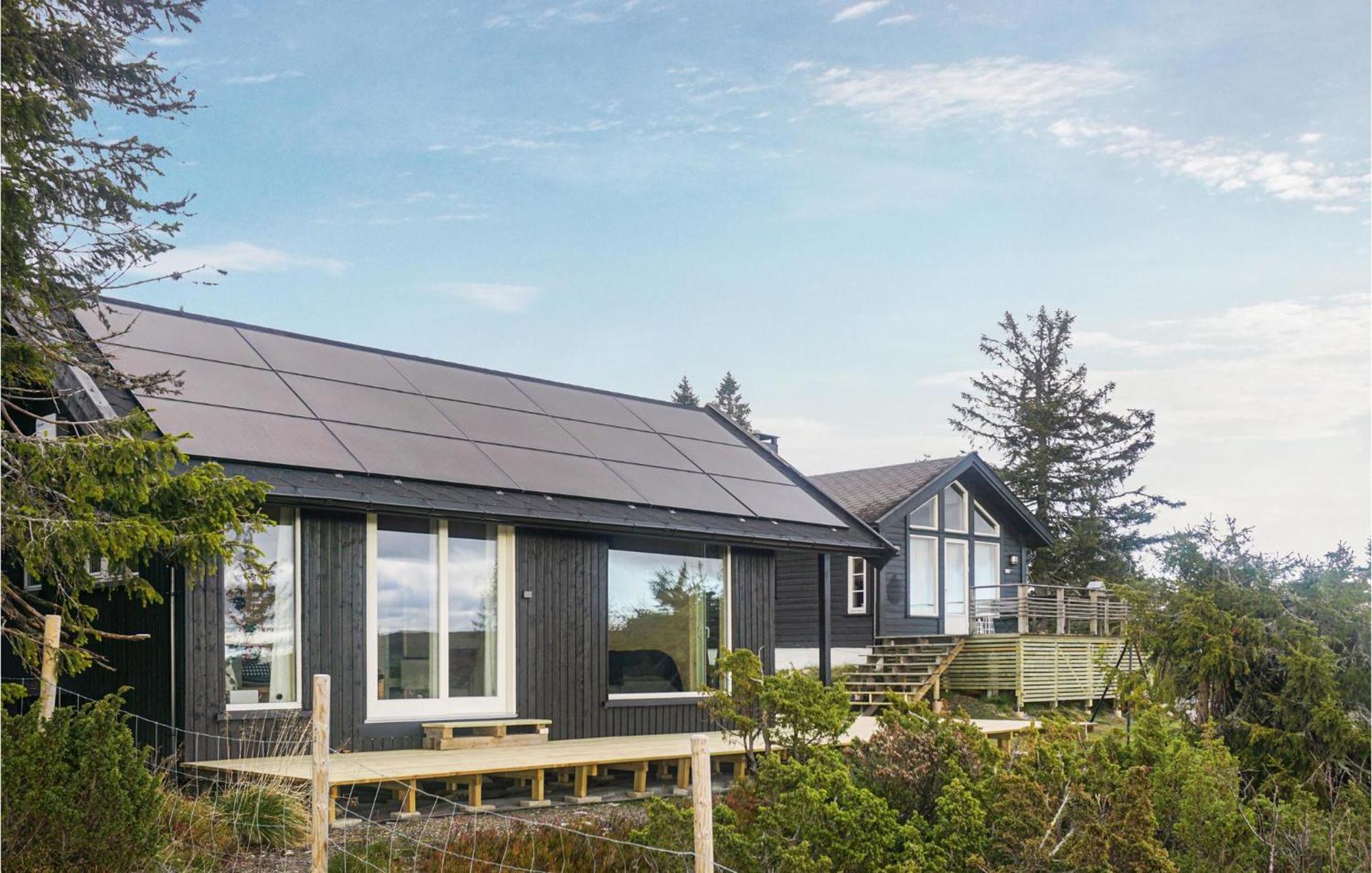 Three-Bedroom Holiday Home in Sjusjoen Buitenkant foto
