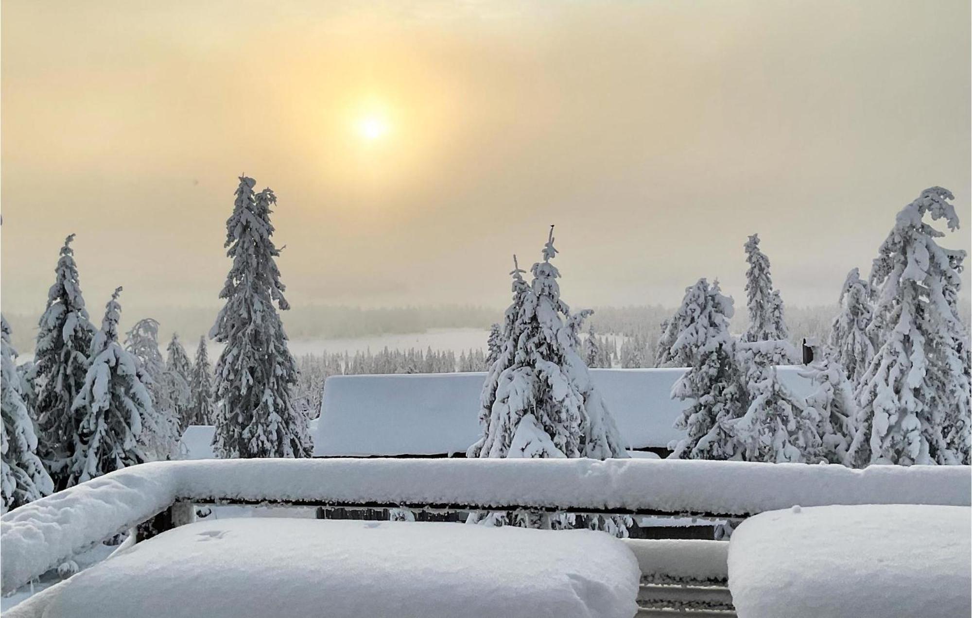 Three-Bedroom Holiday Home in Sjusjoen Buitenkant foto