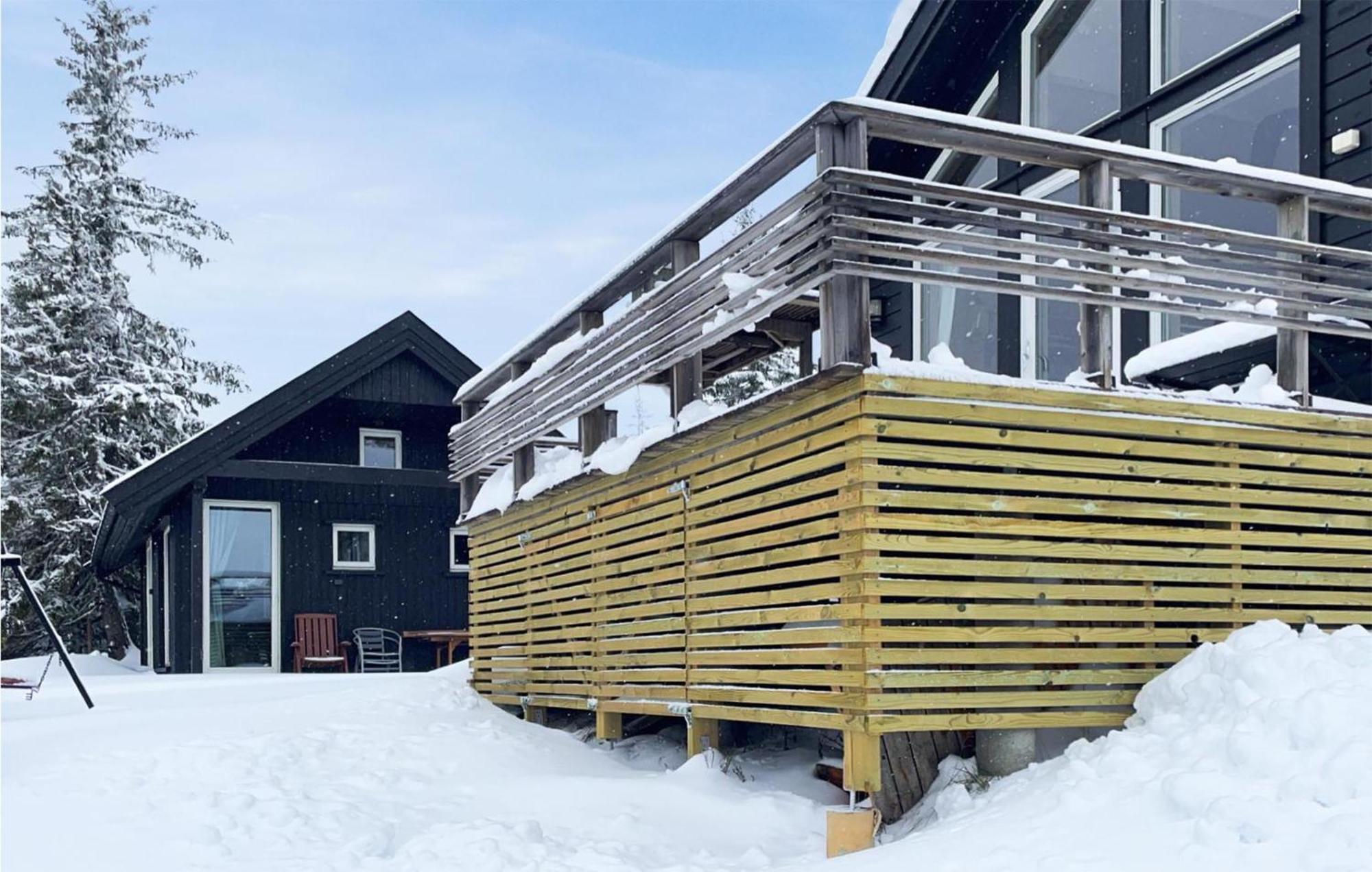 Three-Bedroom Holiday Home in Sjusjoen Buitenkant foto